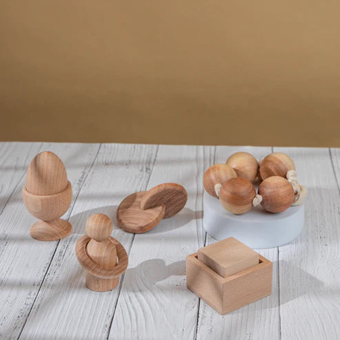 Little Bambino Montessori Discovery Box
